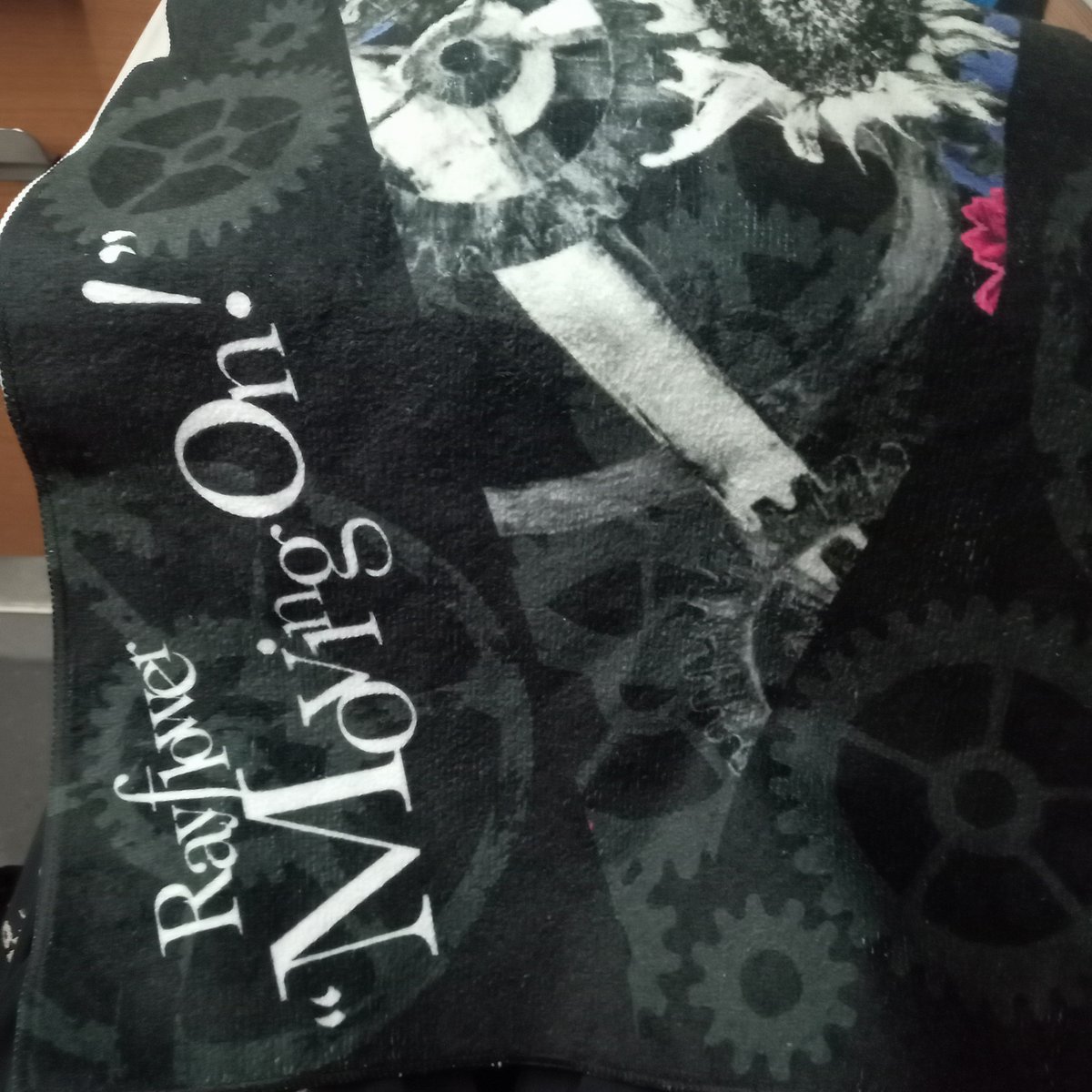 miu_moto's tweet photo. Rayflower水戸でした。
スタッフさんがつめてって叫んでやっとドア閉まったのにソールドではないの!?
楽しかった！暑かった！
田澤さんの声、辛そうな感じがなかったかも。
良くなってるよね。 https://t.co/VrzXWOB2oC