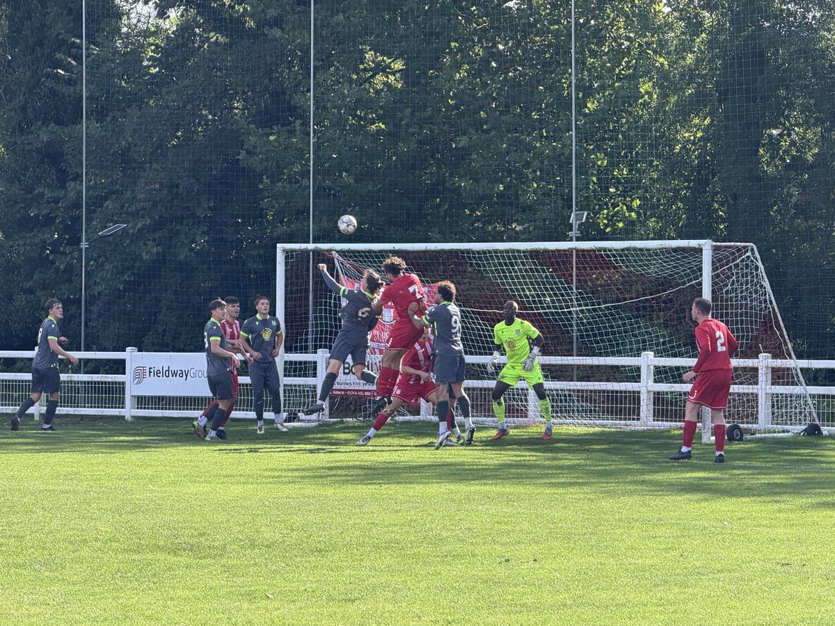 Owlsaints's tweet photo. @fcsthelens Just as I had my phone out too https://t.co/TUJ2gRhgjk