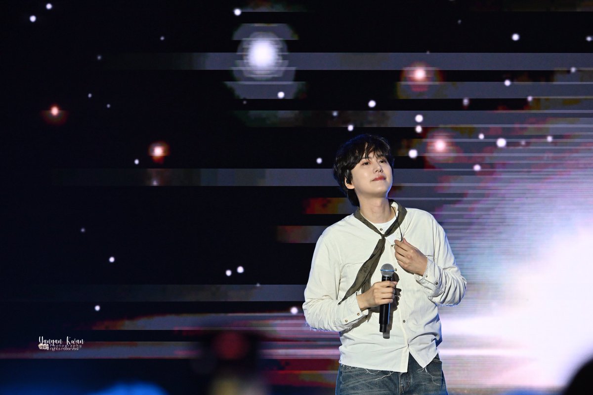 yyyankkk's tweet photo. 26.09.12 Penghu Music Festival Taiwan 

#규현 #조규현 #KyuHyun #圭賢 https://t.co/GJoavg25rR