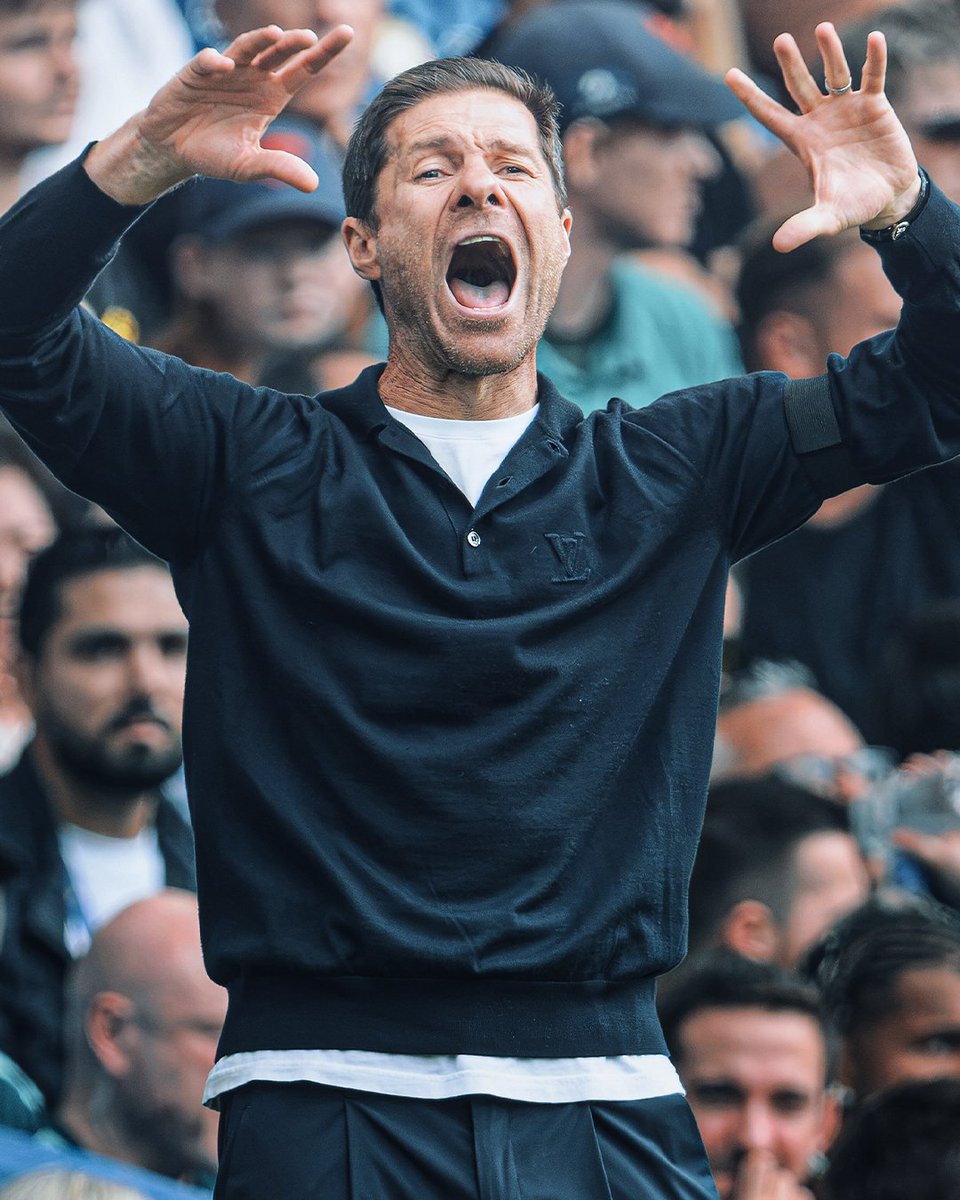 Squawka's tweet photo. Chelsea have gone 20 league games without a clean sheet for the first time in 65 years. 🤯 https://t.co/LUlYMgn1cw