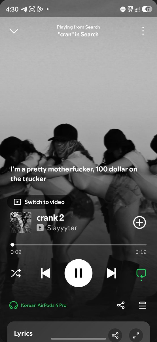 jingledeath1's tweet photo. why is no one talking about Slayyyter randomly dropping crank 2 on a random Thursday?
#Slayyyter #crank2 #TransPower https://t.co/slWED575qV