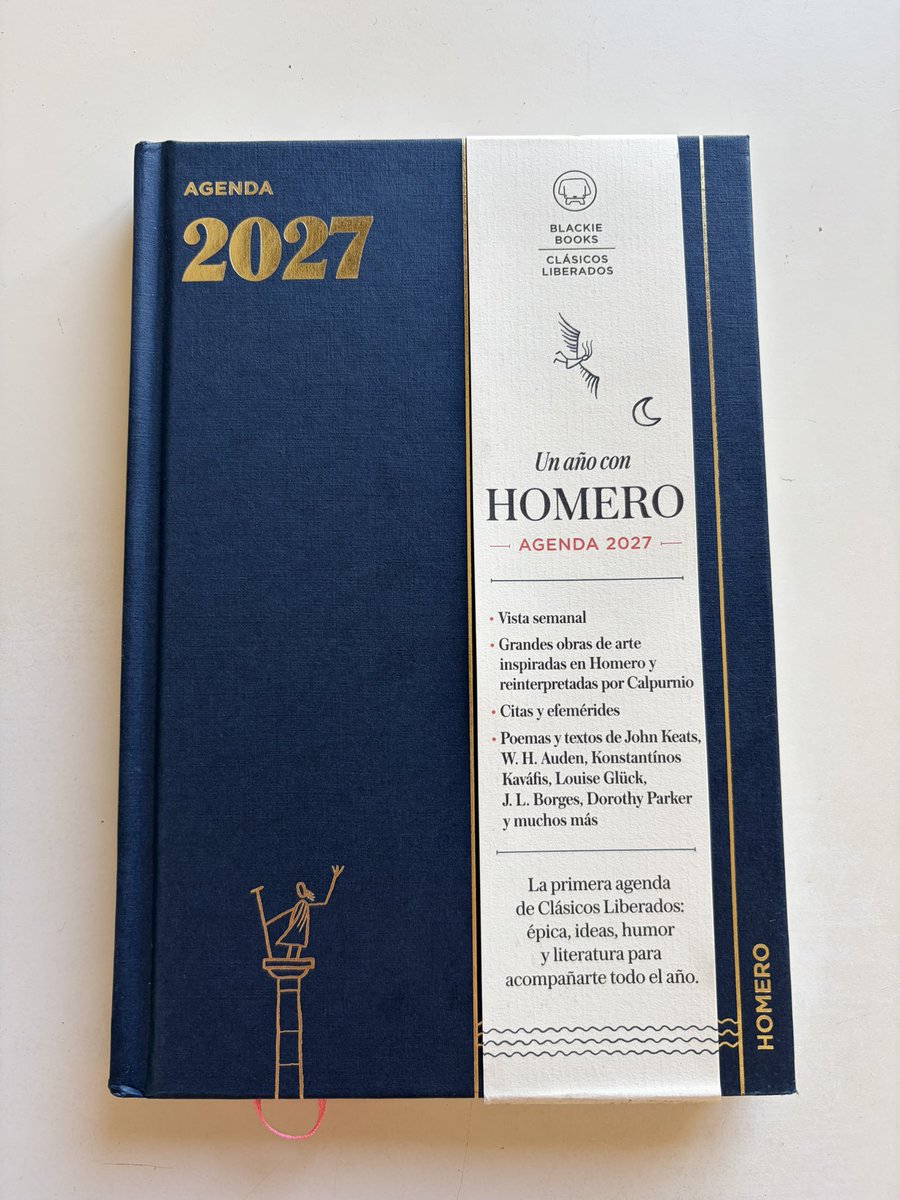 NaavarreeteJuan's tweet photo. La agenda de 2027 este año va a ser lo último que ha sacado Blackie Books. Un año con Homero. https://t.co/GdIRYXEFdl