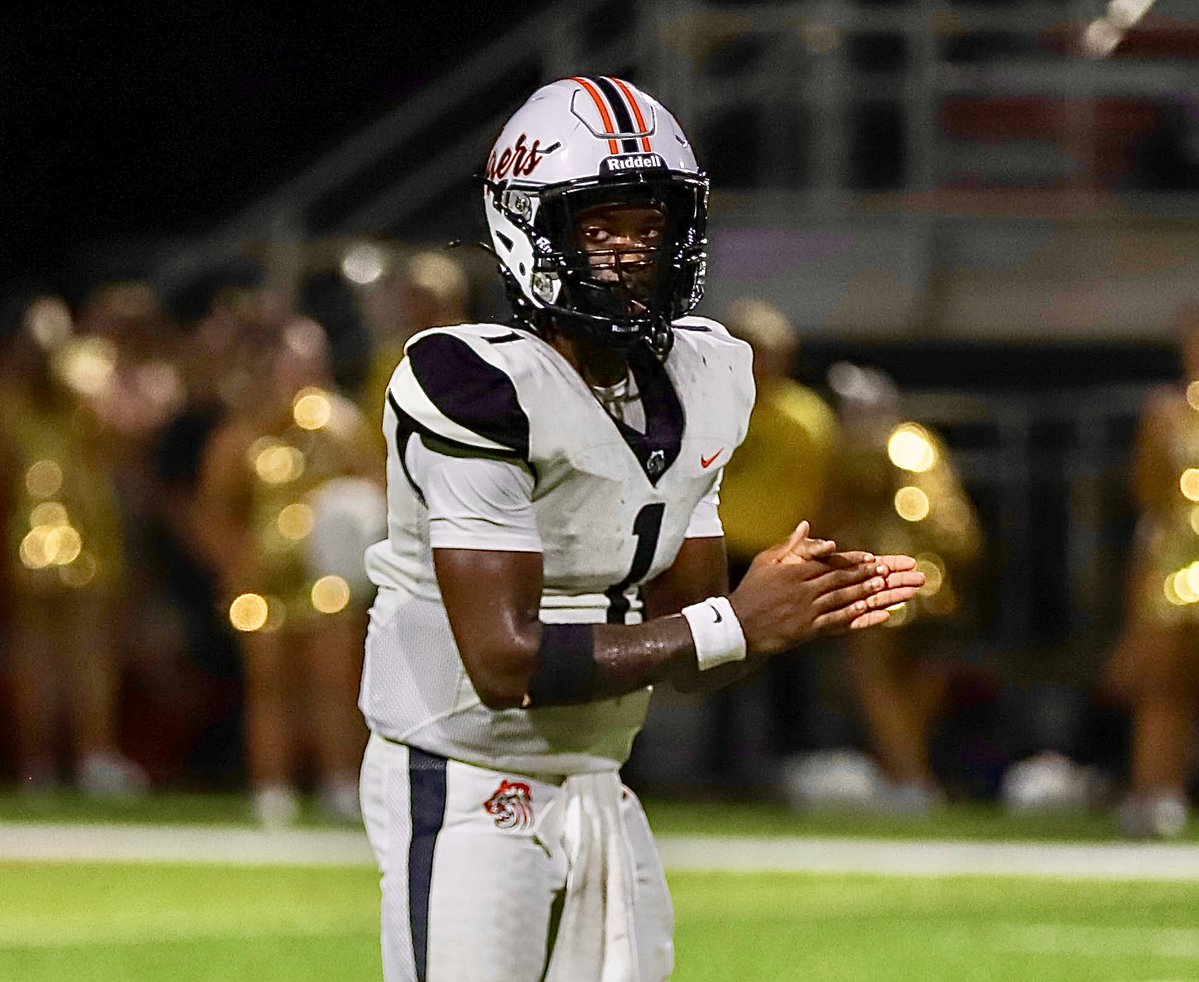 GCMSportsAL's tweet photo. Some of the scenes from @SFortTorosMedia vs. @BaldwinCountyFB on Friday night:

(Pt. 1) https://t.co/ryVWPWJyPR