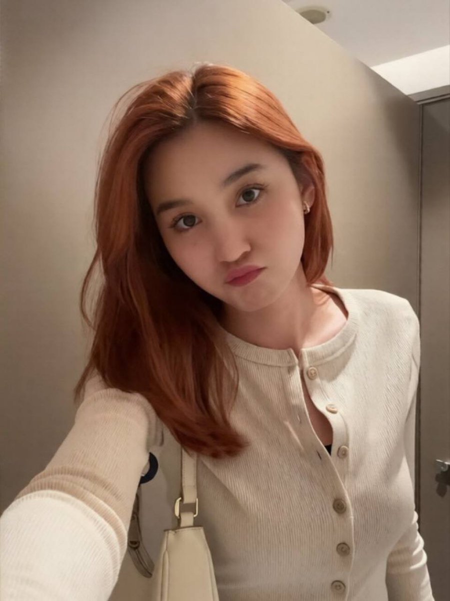 nowgiwin's tweet photo. ABG pirang cantik
https://t.co/Br05hRkj5L https://t.co/3TaciG8vFO