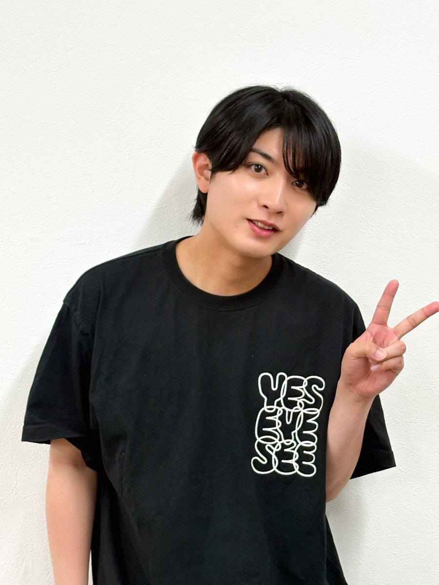 jr_official_X's tweet photo. 今日深夜01:25から放送の
『 誰でも考えたくなる「 #正解の無いクイズ 」  』に
先週に引き続きB&amp;ZAIより #本髙克樹 が出演します💚

正解が無い！異色のクイズバラエティ！📝

ぜひお楽しみに👀✨

#BandZAI https://t.co/bNDpPaD1Fl