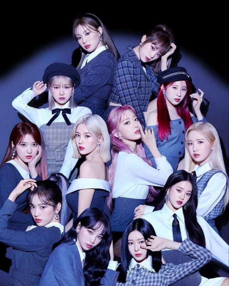 starfess's tweet photo. 3 lagu wajib yang harus dibawain IZONE kalo seandainya mereka reuni di MAMA apa guys? -star https://t.co/bLWFzAtZES