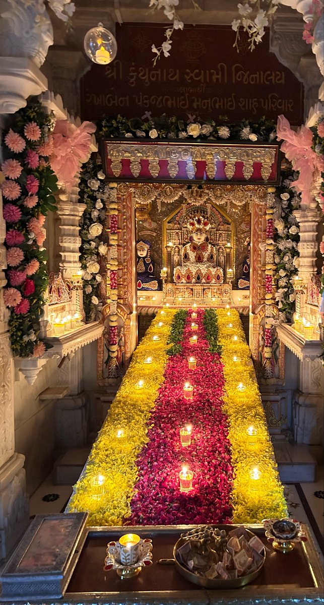normalindianguy's tweet photo. Happy Mahavir Janma Vanchan divas to all 🙏 https://t.co/CUlnXS4xxQ