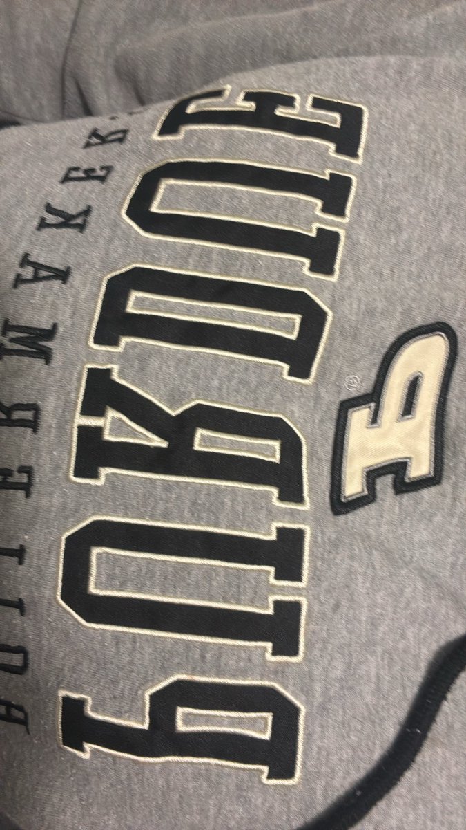 JTdaSocialist's tweet photo. Don’t wear the P unless you willin to die for this shit 
#OnaMission https://t.co/F6CxLnSwcj