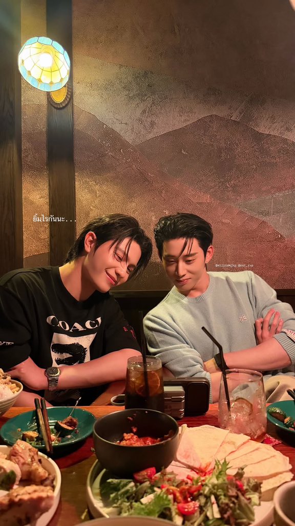 WEofficialTH's tweet photo. 120926 | Instagram stories 

📸 jakkraakeup_q : 

#YouManiacSeriesEP3 #WilliamEst
#WEofficialTH https://t.co/1Ry1HRevdg