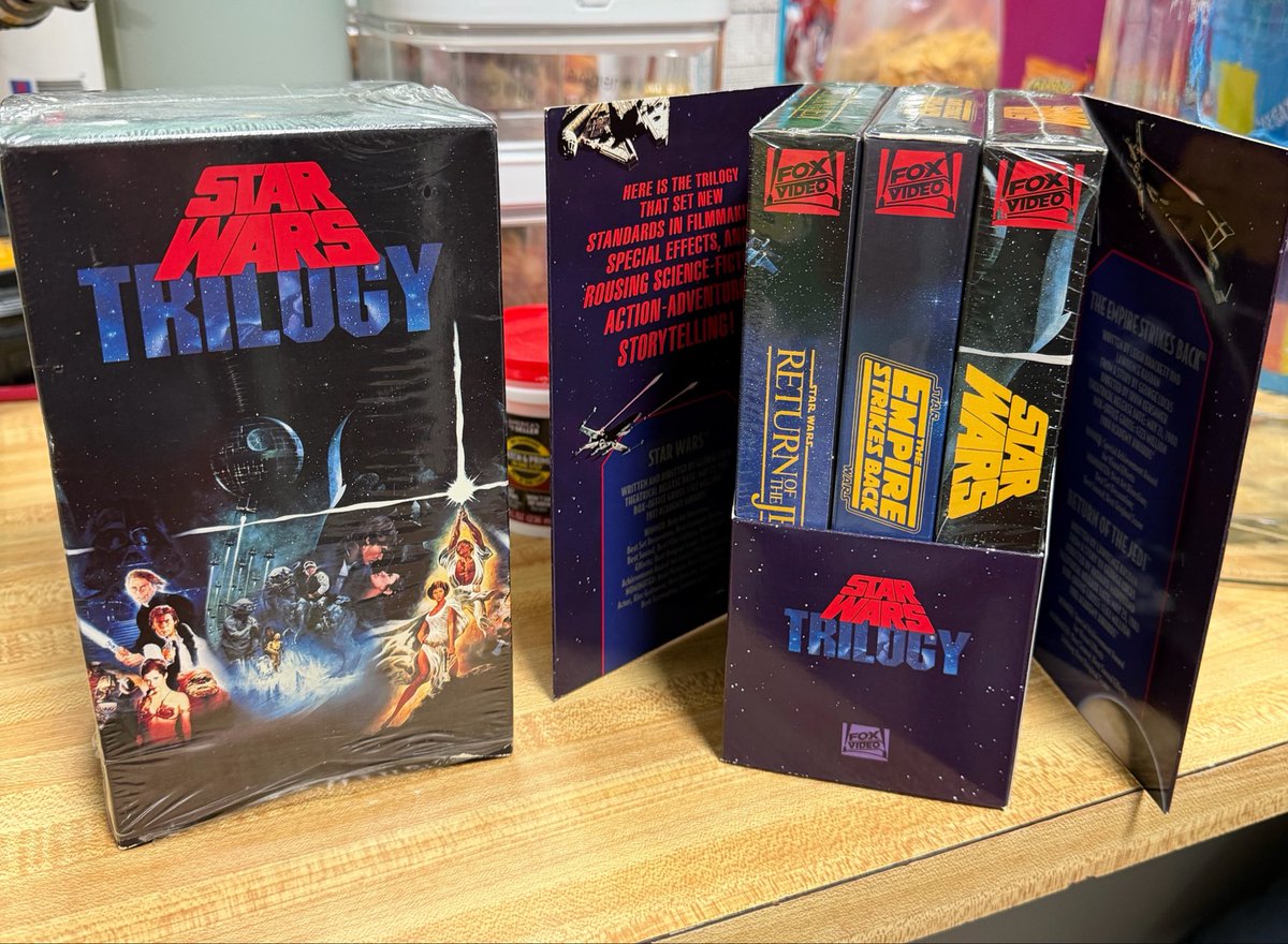 tstokeshorror's tweet photo. Insane $2 vhs find today😭😭😭 https://t.co/44PWaMa2jv