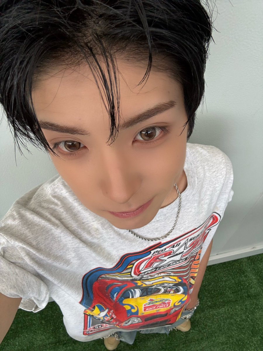 NEXZ_BBL's tweet photo. 🫧🦦260912 | 11:34 AM ( 🇰🇷 )

Hi hi!

*📸x3*

Rock in Rio✌️✌️
It still seems like a dream https://t.co/JIjuwisvPj