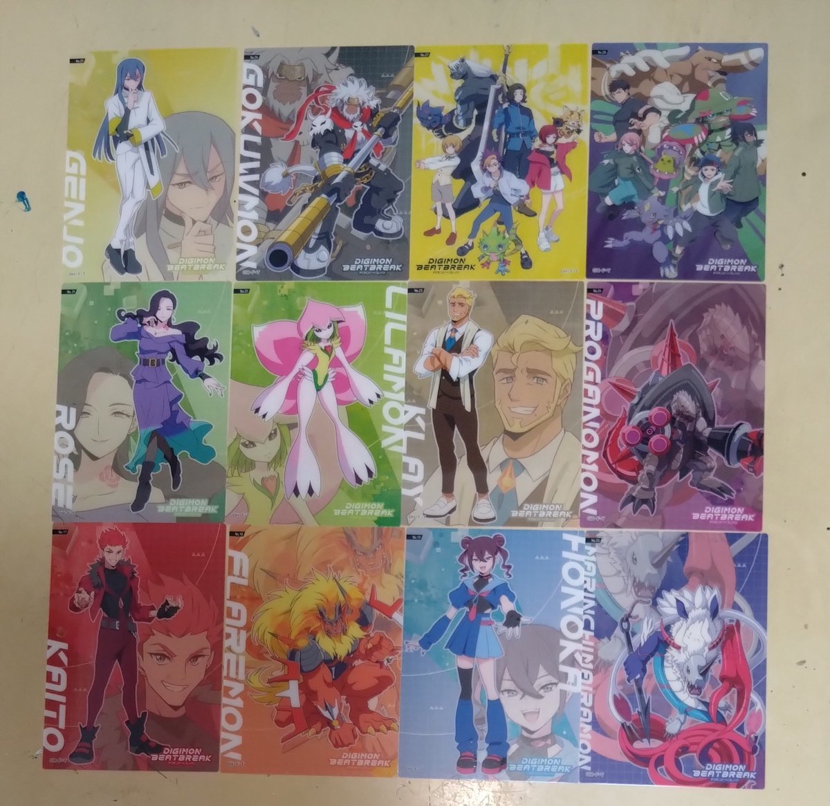 shitotoreka's tweet photo. デジモンビートブレイク
クリアカードコレクションガム

#デジモン
#ビートブレイク https://t.co/hOVgAiBATa