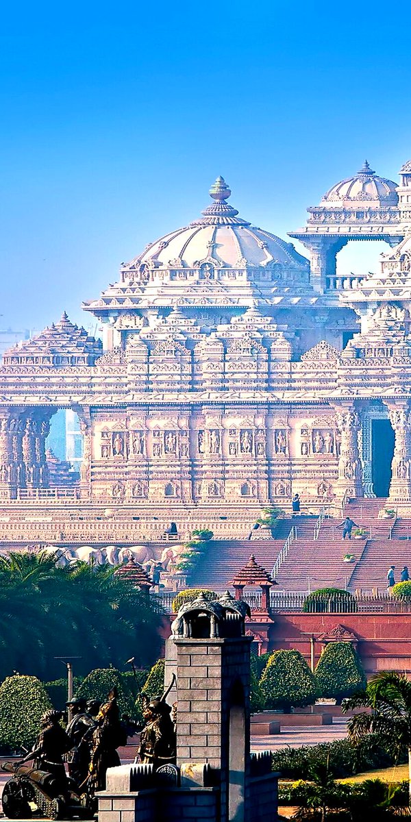RightWingWire26's tweet photo. This civilization is here to stay! 
🇮🇳🕉️ https://t.co/OaTglXZ4V5