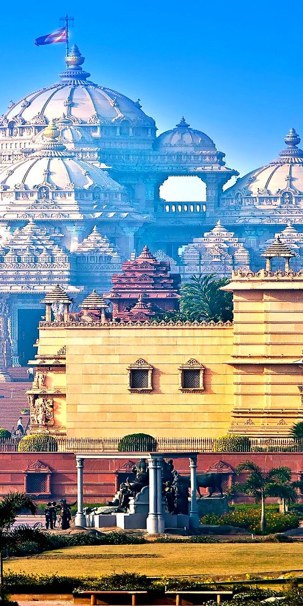 RightWingWire26's tweet photo. This civilization is here to stay! 
🇮🇳🕉️ https://t.co/OaTglXZ4V5