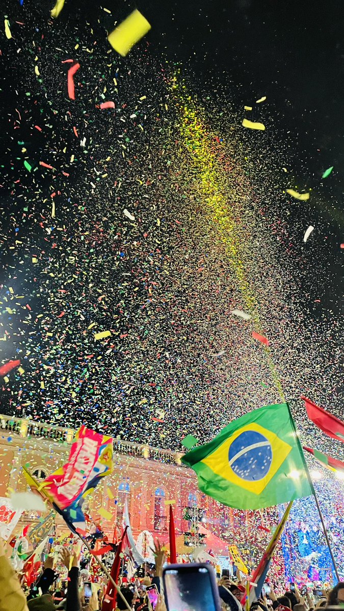 toriacatoria's tweet photo. Lule te amo papito conte comigo pra tudo https://t.co/k2id5iWbQg
