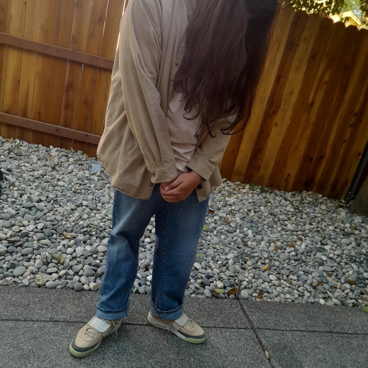 ToryMeow's tweet photo. AIR YEEZY 1 NET TAN 2009 https://t.co/gbW3LNU0Qr