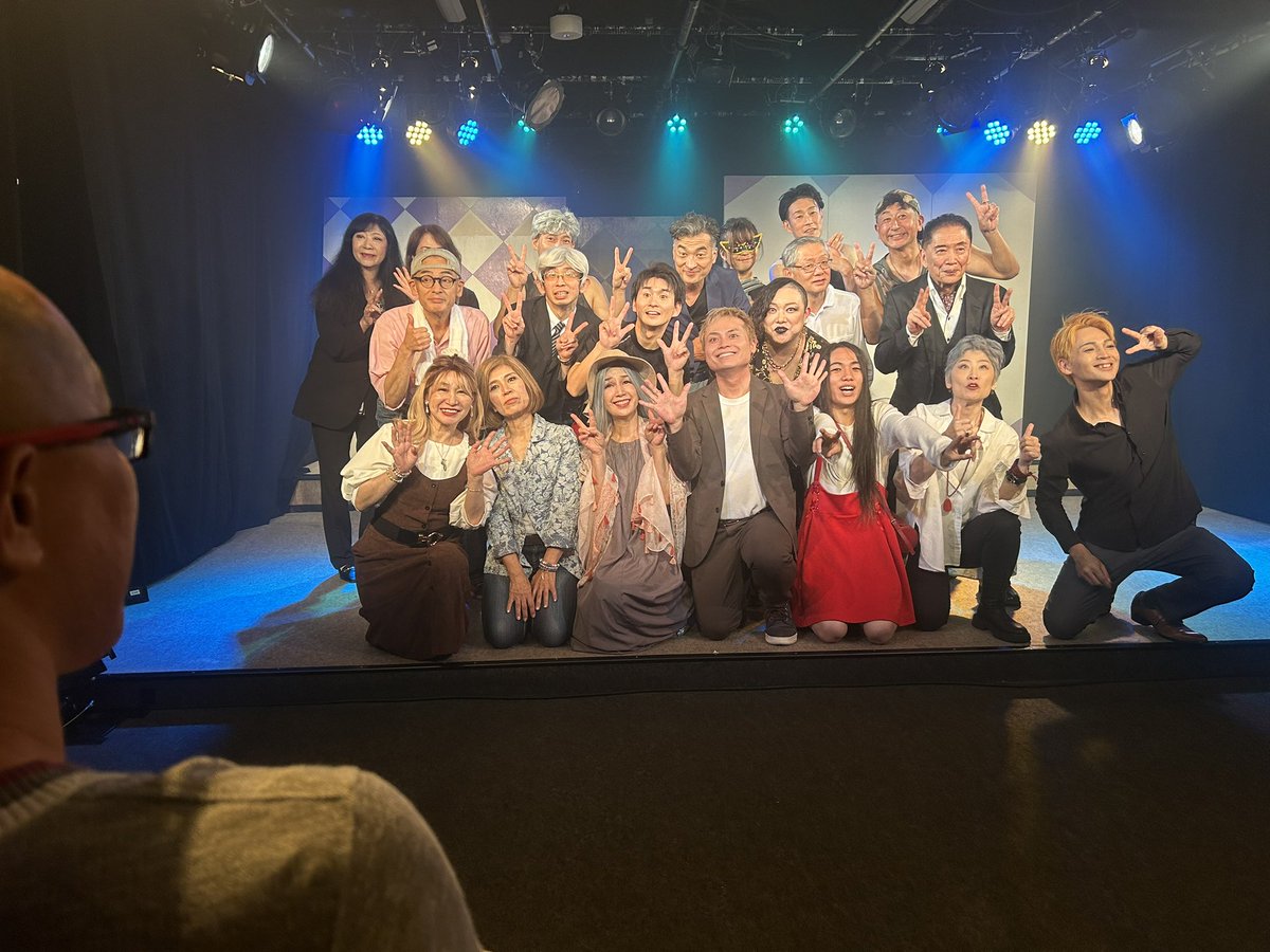 RoadSRX's tweet photo. 本日はお世話になった劇団の舞台観劇。今回は舞台が今までと違うのかな。
#劇団イヴァノヴィッチ https://t.co/LqPK2KjDoU