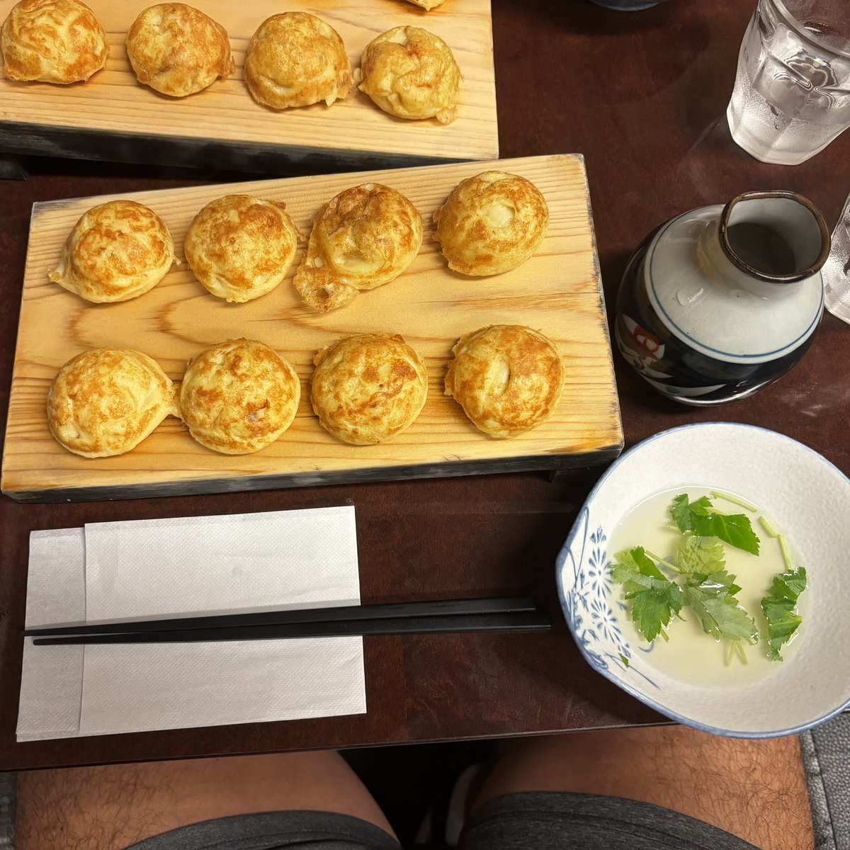 hakuro_4g's tweet photo. 明石焼きって美味しいのね☻

#初体験 https://t.co/suu15AnAd1