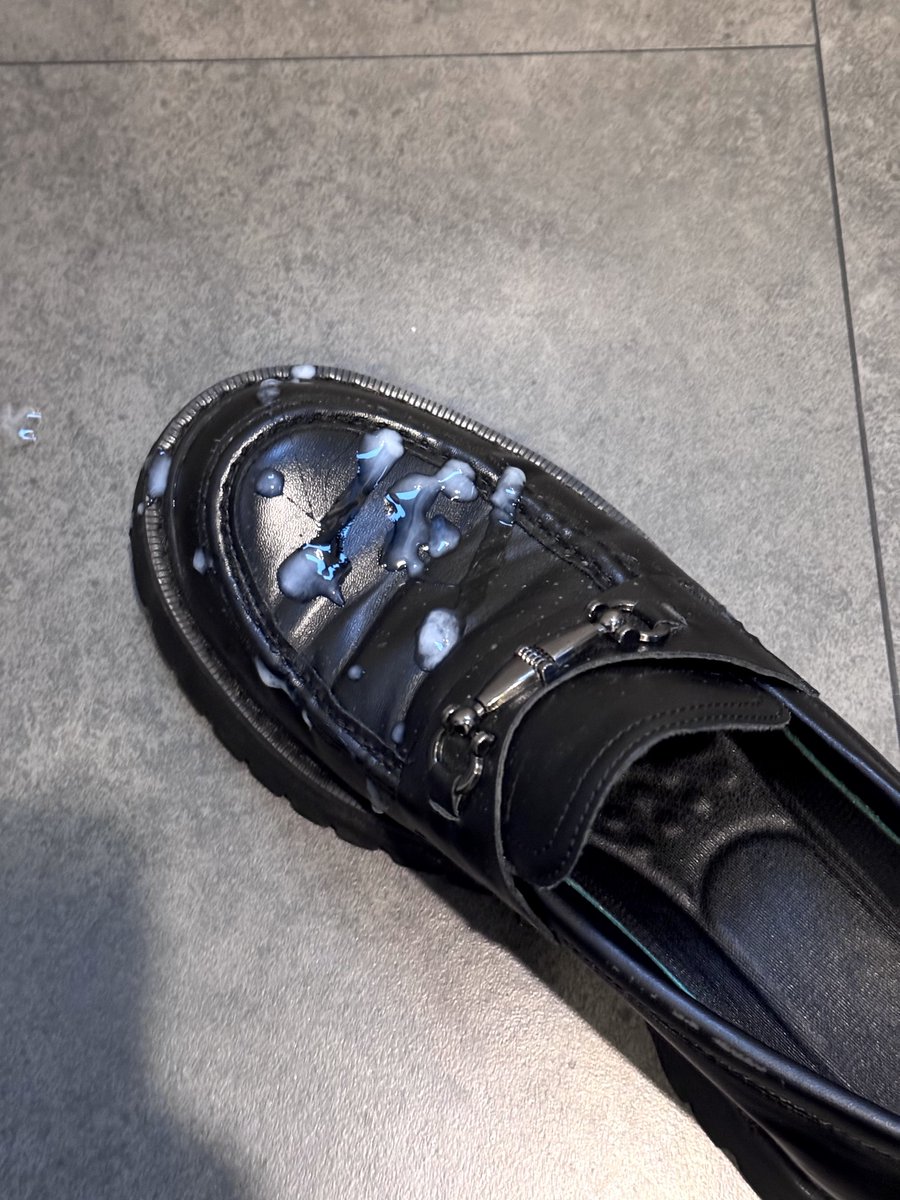 mz_mkz's tweet photo. shoe’gar🤨👞🥾
——————
https://t.co/yDymMj3r2M https://t.co/z5xr38Yuop