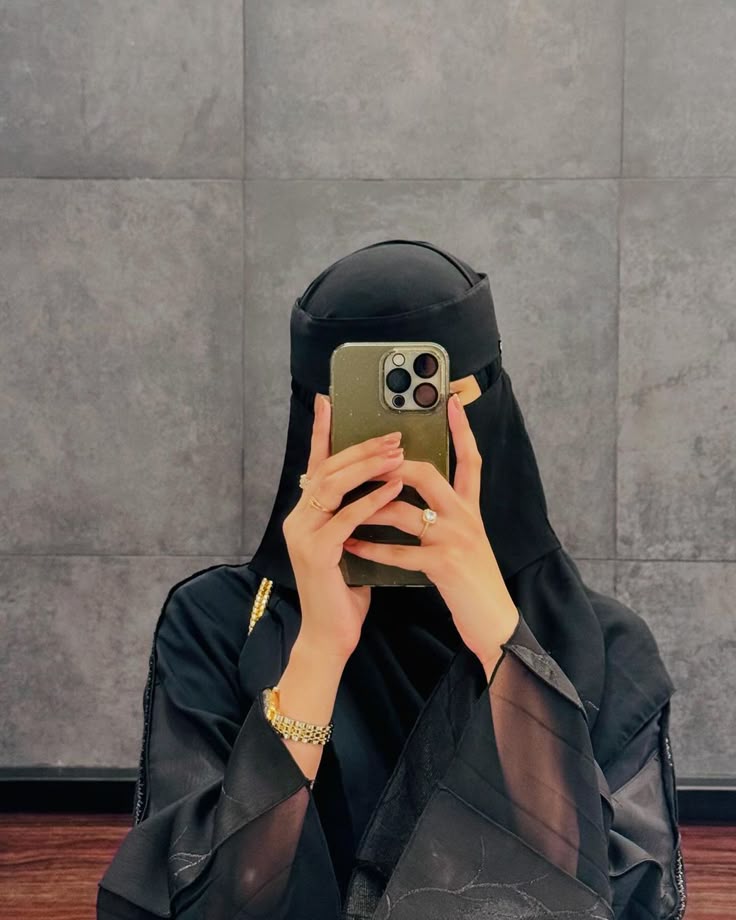 Yordyn2011's tweet photo. أشعر أني أستحق حبًا أنقى... 🌙 https://t.co/klELUgVsYn
