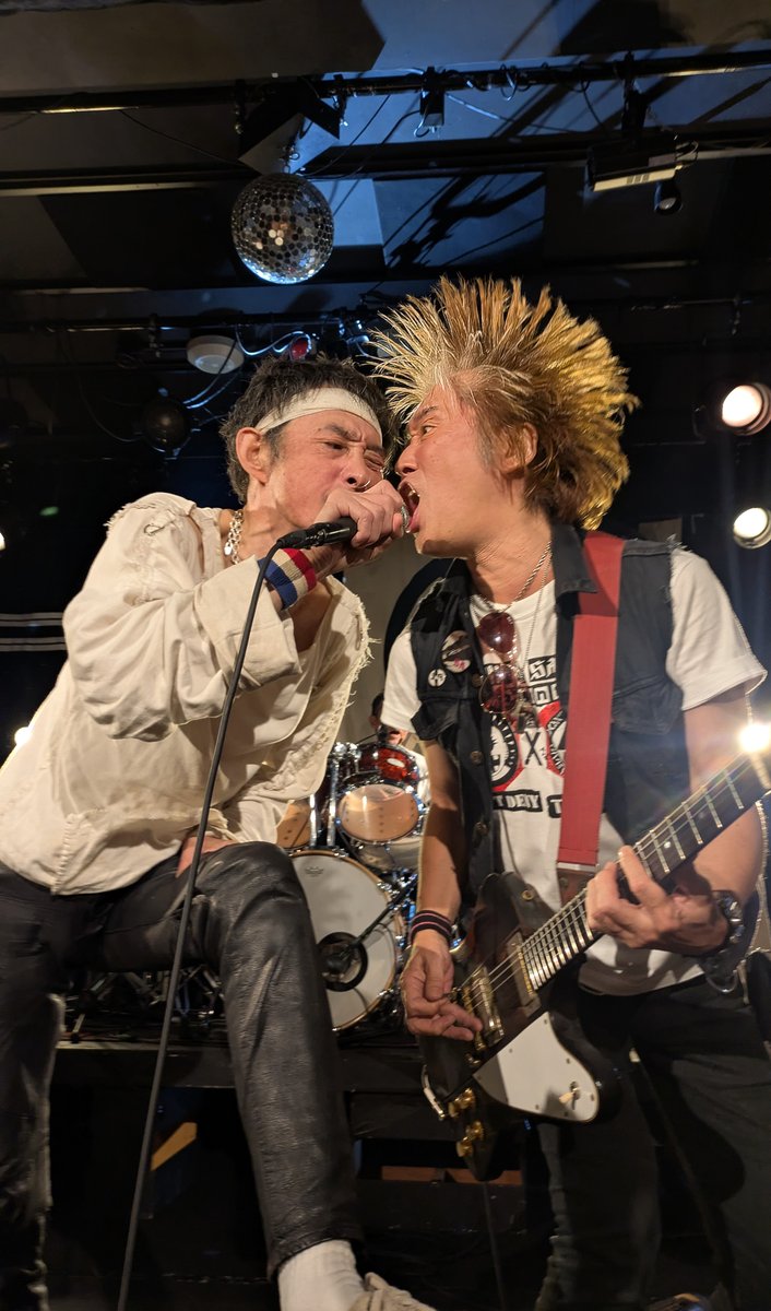 Akirako_01's tweet photo. 心斎橋でラフィンノーズ×SAのツーマン！
あぁ！最高によかった！
私、今日生き返ったわ、生き返った！
#ラフィンノーズ
#SA
#心斎橋ANIMA https://t.co/IQIlAXGM2M