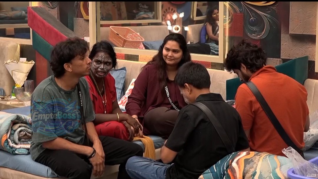 EmpteBoss's tweet photo. #Muniyammal - Enaku mattum 7000/- Make up...
Javeed ku mattum 13000/- ka...

#BiggBossTamil10 #BiggBossTamil #BiggBoss #TamilBiggBoss #EmpteBoss https://t.co/cWmCMtSGtS