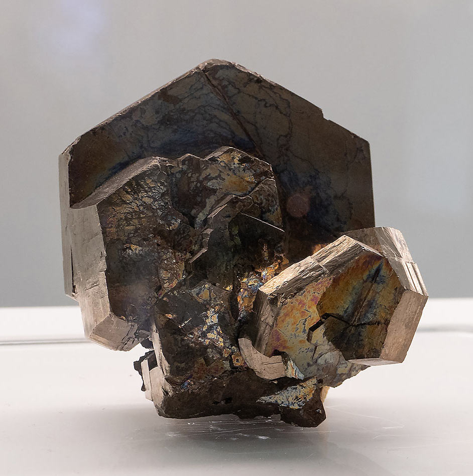 mexporg's tweet photo. Excellent #Pyrrhotite crystal from the tungsten mine in the Felbertal, Hohe Tauern, Austria.

#MinCup26 #MinCup #mineral #crystal #mineralogy #mineralexpert #sulfide https://t.co/EFKF1OrimJ