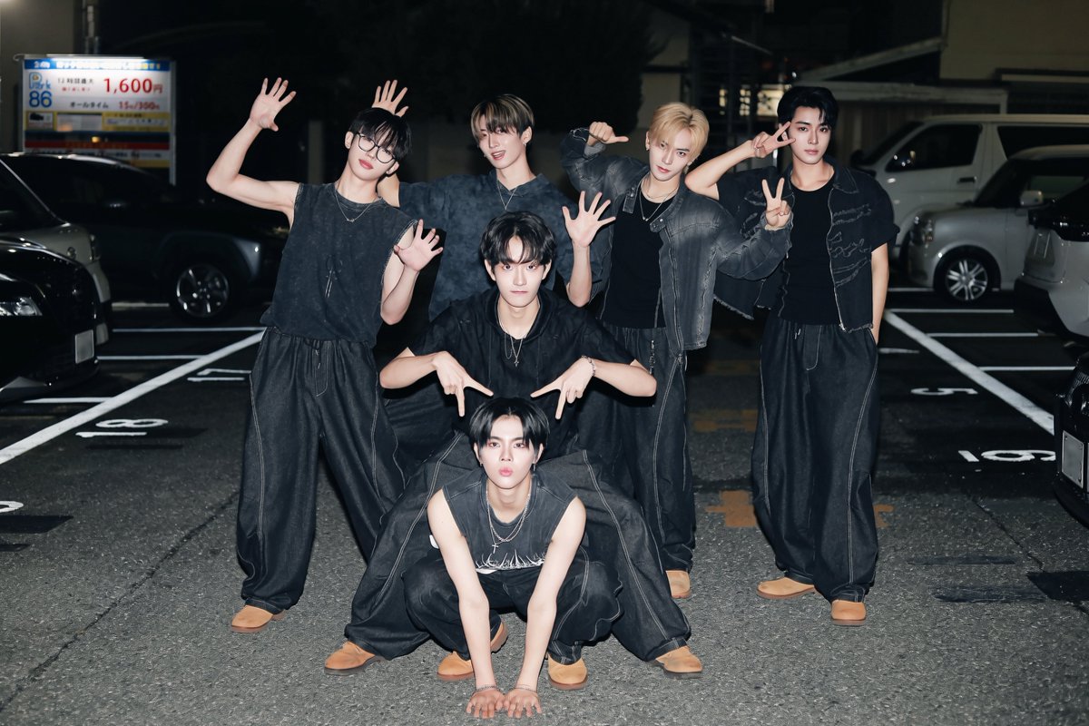 NBIG_official's tweet photo. 260912 여러분 덕분에 쑥쑥 자라나는 엔빅이들!🌱
이상! 오늘의 엔빅이었습니다🫡

#NBIG #엔빅 https://t.co/zR04wi5BhH
