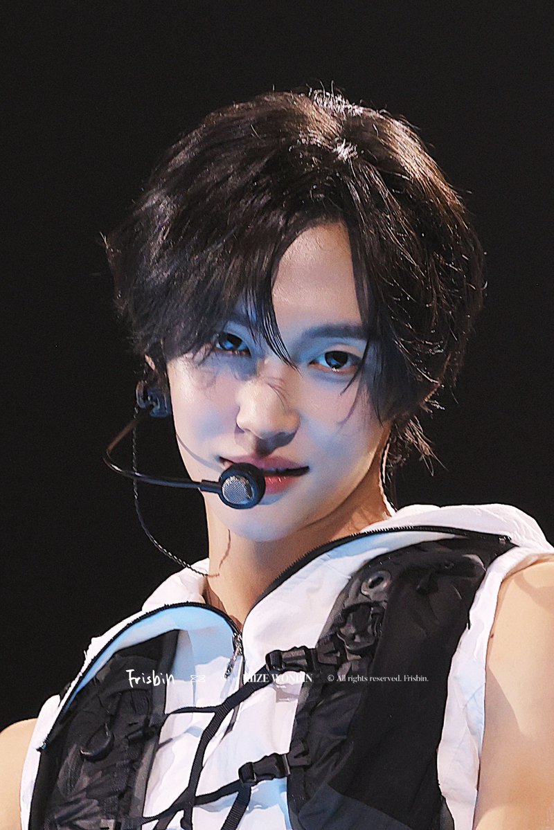 frisbiin's tweet photo. 260912 팬미팅
#라이즈 #RIIZE #원빈 #WONBIN

? ㅋㅋ https://t.co/iD5ERnRC0z
