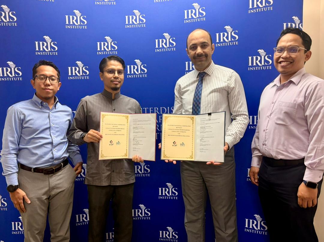 orhanakzade's tweet photo. خلال توقيع اتفاقية تعاون مع IRIS Institute في ماليزيا، ناقشنا معنى الاستقلال الحضاري.

امتلاك التكنولوجيا والمؤسسات المتقدمة لا يكفي؛ السؤال الأهم: من ينتج ��لتصور والمعنى والمعيار؟

يمكن استعارة الأدوات، لكن لا ينبغي أن نستعير معها تعريف الغاية والنجاح. https://t.co/88SbwE30RF