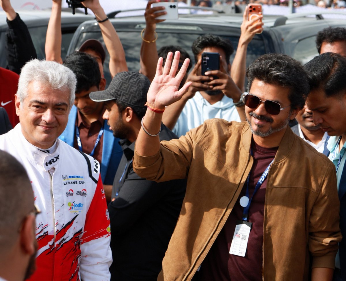cinemaarattai's tweet photo. லண்டன் கார் பந்தய மைதானத்தில்....
ரேசர் அஜித்குமாரும் & தமிழ்நாடு முதலமைச்சர் விஜயும்...
#Ajithkumar #Vijay #RacerAjithkumar #CMVijay https://t.co/o5odIAlCE7