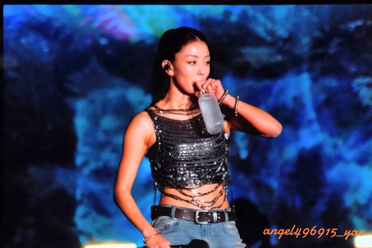 purpose_0309's tweet photo. 260912 pre

God jihyo🔥

#TWICE #트와이스 #지효 #JIHYO https://t.co/4iNFs3TxnG
