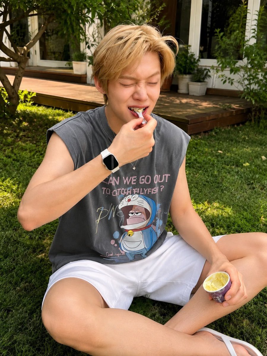 nolabelspart2's tweet photo. Happy Birthday Superstar 🔥

#YouAlwaysShineYeonjun
#바다를닮은쭈니에게높은가을하늘을 https://t.co/KIMrgJ4deg