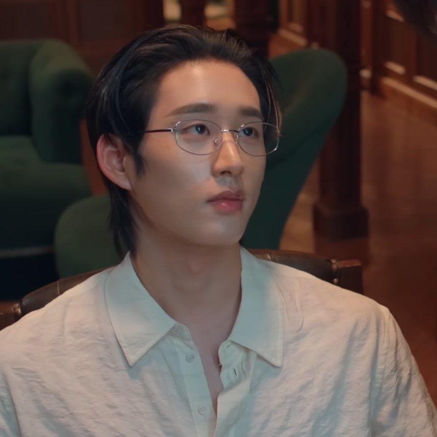 willyest0325's tweet photo. the “🥺🥺🥺” saga continues 
#YouManiacSeriesEP3 https://t.co/gZZYC06h9F