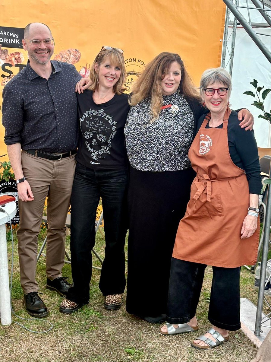 neilbuttery's tweet photo. What a day it was yesterday at @Ludlowfoodfest recording the first ever live episode of @aisforapplepod ! The theme? C is for Castle

Such a fun recording with @mrssbilton &amp; @Dr_Alessandra_P 

A huge thanks too to @NethertonNews for supporting us.

I hope we're allowed back! https://t.co/t2YGS2sCGJ