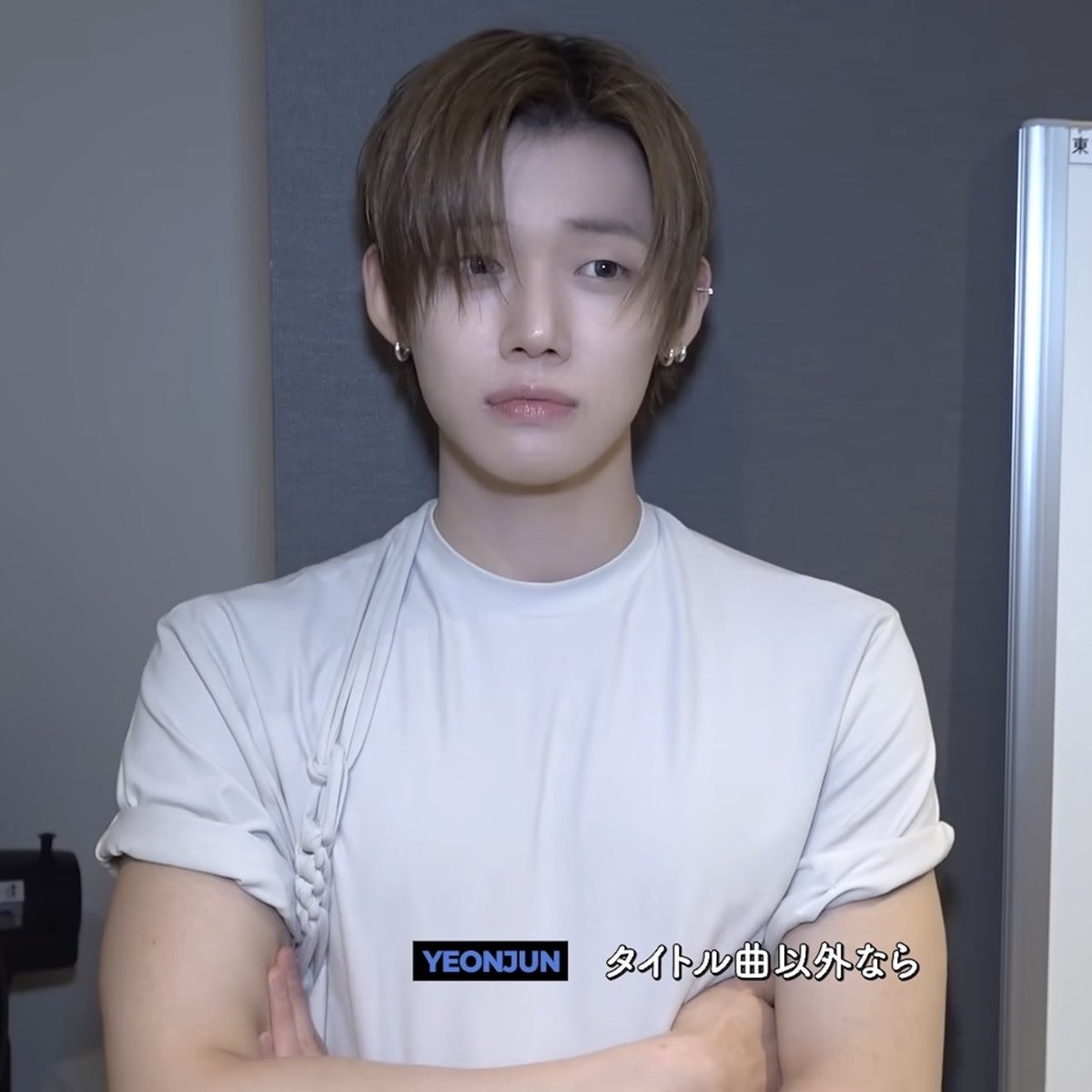 l05t5ummer's tweet photo. Selamat ulang tahun gantengku, sayangku, cintaku, cantikku, sexyku, imutku, lucuku, kekasih hatiku, belahan jiwaku, i love you i love you i love you  pokoknya sayang banget sama elu🥰💙

#YouAlwaysShineYeonjun
#바다를닮은쭈니에게높은가을하늘을
#IceCreamより甘いヨンジュン生誕祭 https://t.co/hRSm9I8vXT
