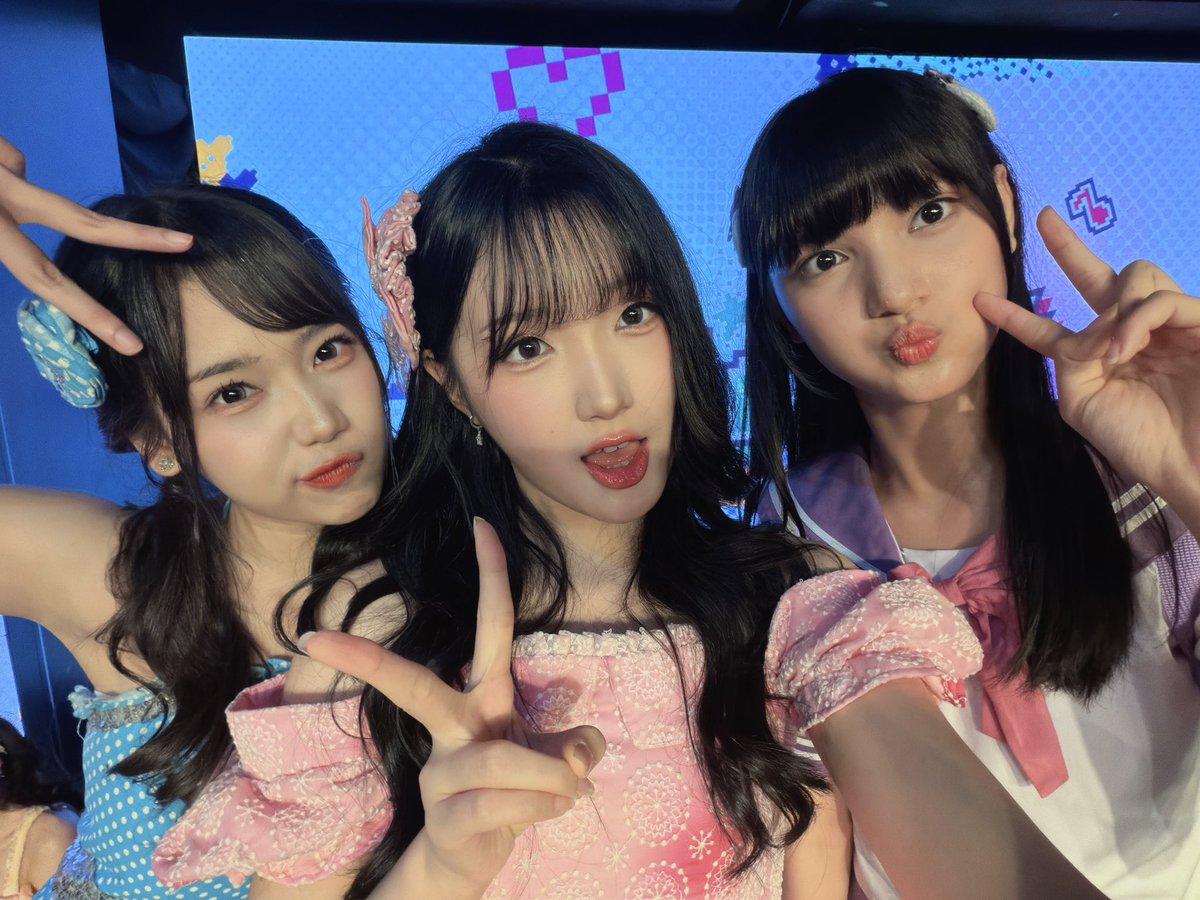 Delynn_JKT48's tweet photo. happy 14th anniversary rumah keduakuu 💗🌸 https://t.co/0qsGcqQp0H