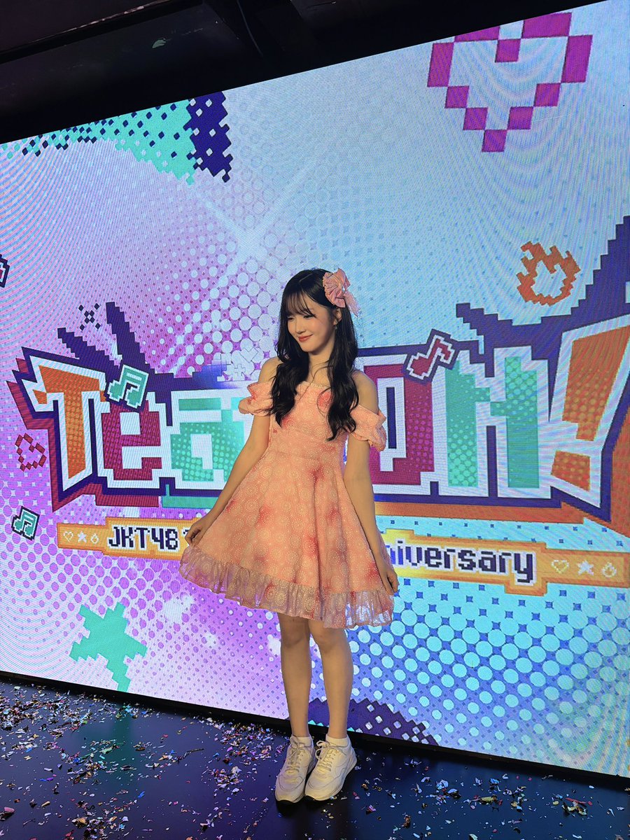Delynn_JKT48's tweet photo. happy 14th anniversary rumah keduakuu 💗🌸 https://t.co/0qsGcqQp0H
