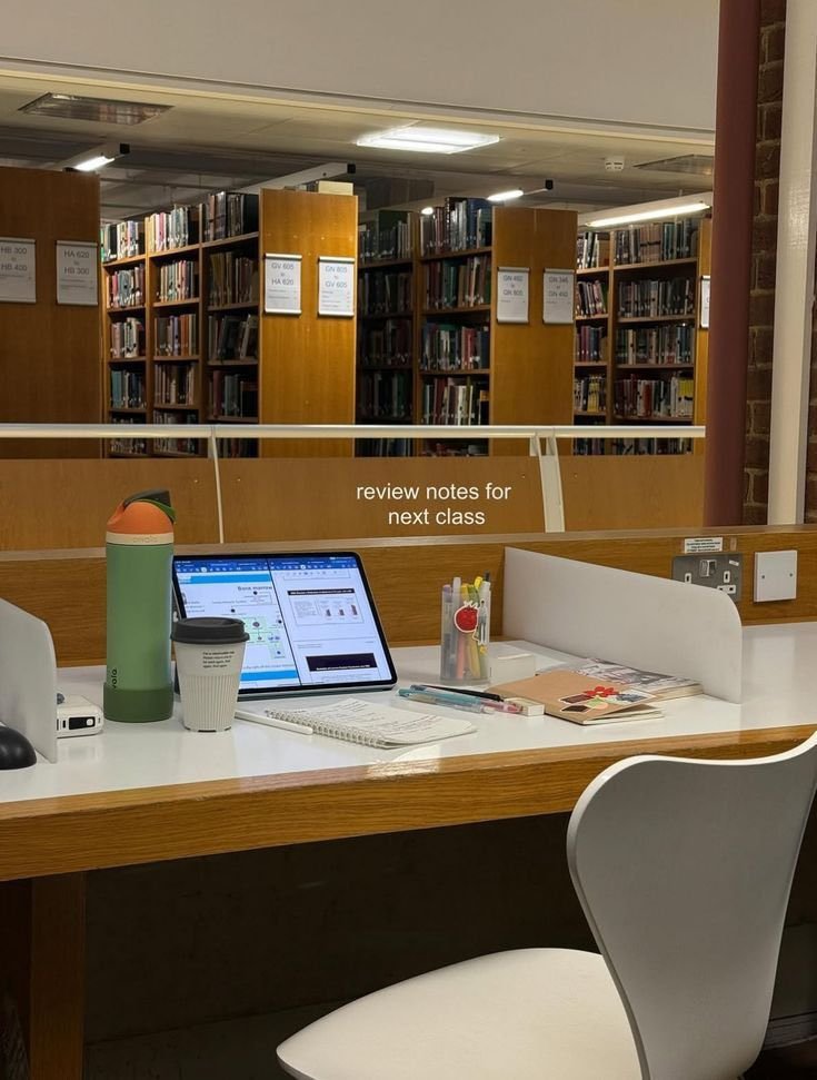 Aurielle007s's tweet photo. Study hard and make yourself proud https://t.co/g9Qz0inJqP