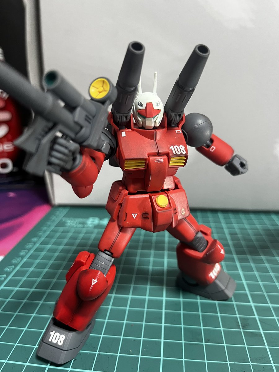 ram_evol's tweet photo. ガンキャノンとガンタンク
デカール貼るの今までサボってたけど結構楽しい https://t.co/P7wchIxLnq