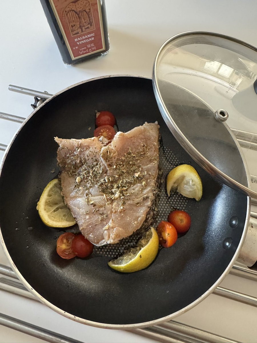 SZgalie's tweet photo. 🐟🐟 https://t.co/gclTEzEK3P