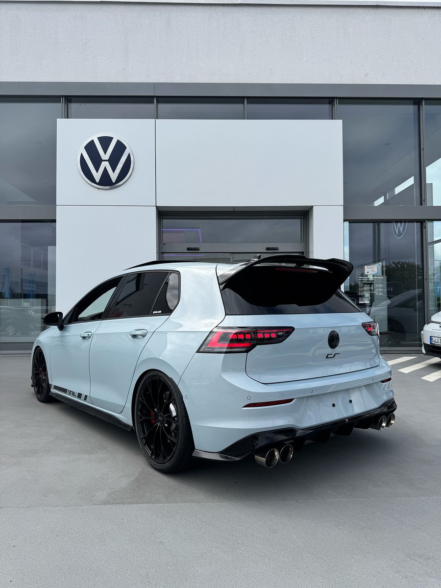 TinyWhiskersX's tweet photo. GOLF 8.5 GTI CLUBSPORT 😍🔥 https://t.co/TlB01G26Ne