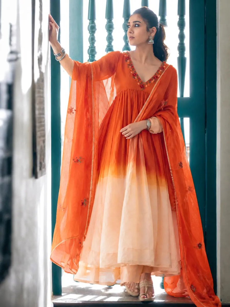 glamgalleryx's tweet photo. #Nayanthara https://t.co/fgkMk1CY9t
