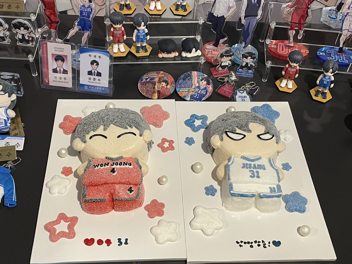 0jaksae's tweet photo. #낮빵밤준 덕톡회다녀왔습니당…❤️💙
행사 다녀올 때면 늘 마음이 좋은게, 얼굴 뵙고 빵준잼얘 실컷 하니까 덕력 충전되는 것 같고 빵준 431년쯤 더 할 수 있을 것 같고 그렇더라구요🥹 너무 재밌게 놀아서 주최 및 스탭님들과 협력진분들께 또 감사하게 된 하루였습니당🥺 앞으로도 다같이 빵준해요💜 https://t.co/VEpHQ0gzwB