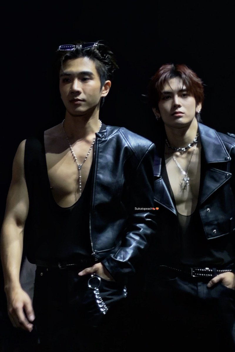 suikatopeach's tweet photo. 🖤⛓️💣🚬

PERTHSANTA AT MCHOICE

#MchoiceMintAwards2026 https://t.co/lxmTn98JiV