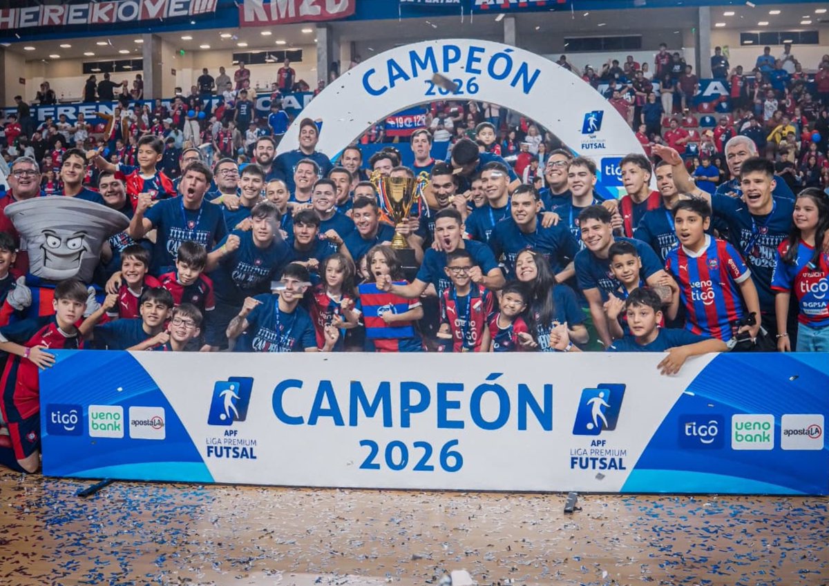 FeFerreira23's tweet photo. Orgulloso de estos jugadores y de los que forman parte! No hay mucho que decir.... #LOSDUEÑOSDELFUTSAL 
#LOSDUEÑOSDELAFIESTA 💙❤️🌪
🏆🏆🏆🏆🏆🏆🏆🏆🏆🏆🏆 https://t.co/Oa2oi4CDAe