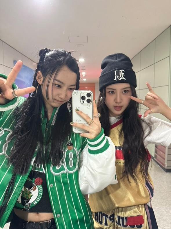nineIoops's tweet photo. happy birthday our maknae!!💛

HAPPY LOOKY DAY
#생일축하해_루키 
#Happy_Looky_Day https://t.co/CJBcecMgTV