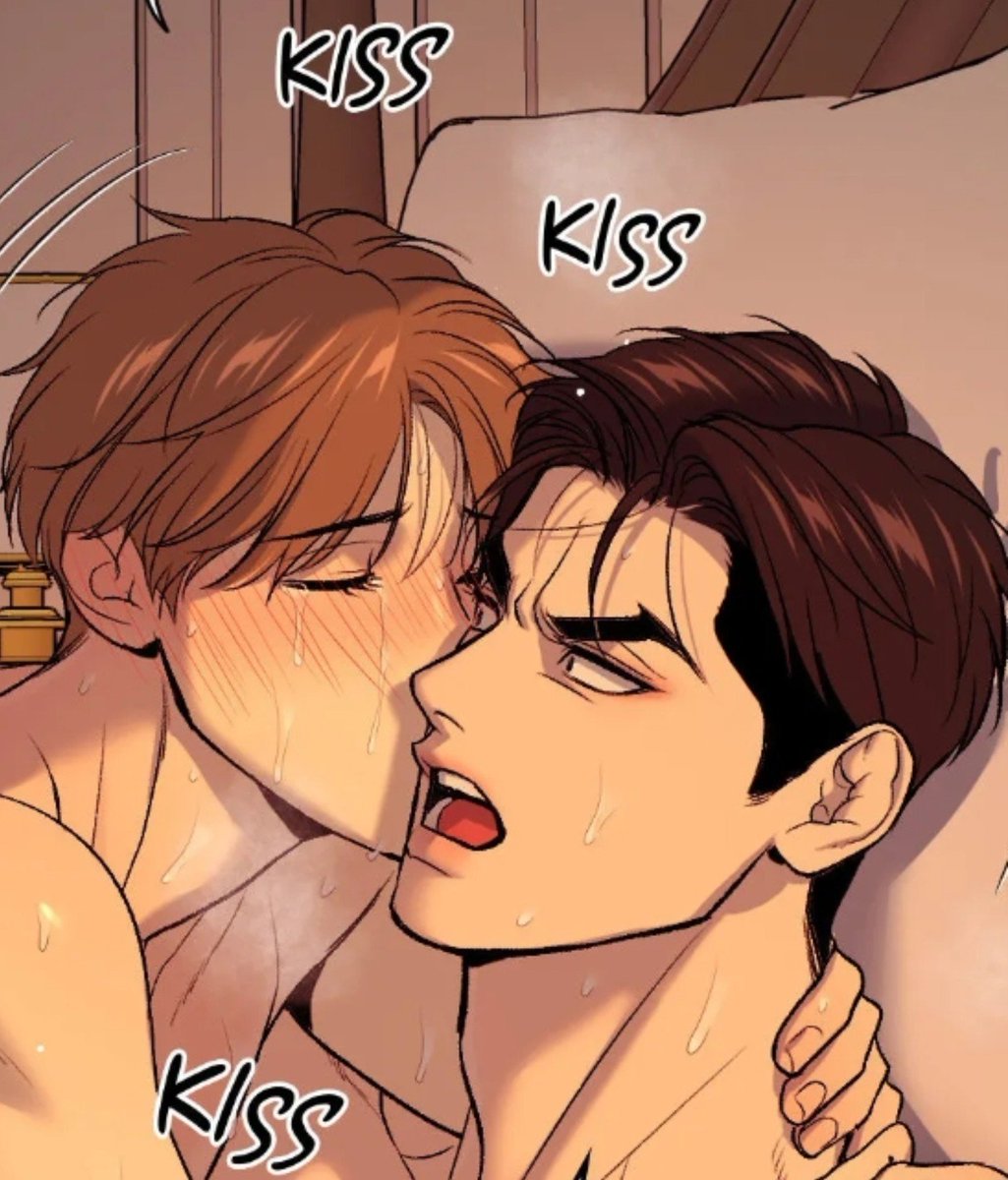 Cosette7777777's tweet photo. the kiss kiss kiss they needed all along <3 https://t.co/AjHpw1YqNW