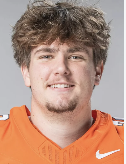 PeteThamel's tweet photo. Oklahoma State will start Shaun Torgeson at left tackle against Oregon today, per a source. He's a Portland State transfer who started 12 games there last year. He's expected to rotate today with Desmond Magiya, a North Texas transfer. They will play in place of starter Jacob Sexton, who was lost for the season on the first series against Tulsa.