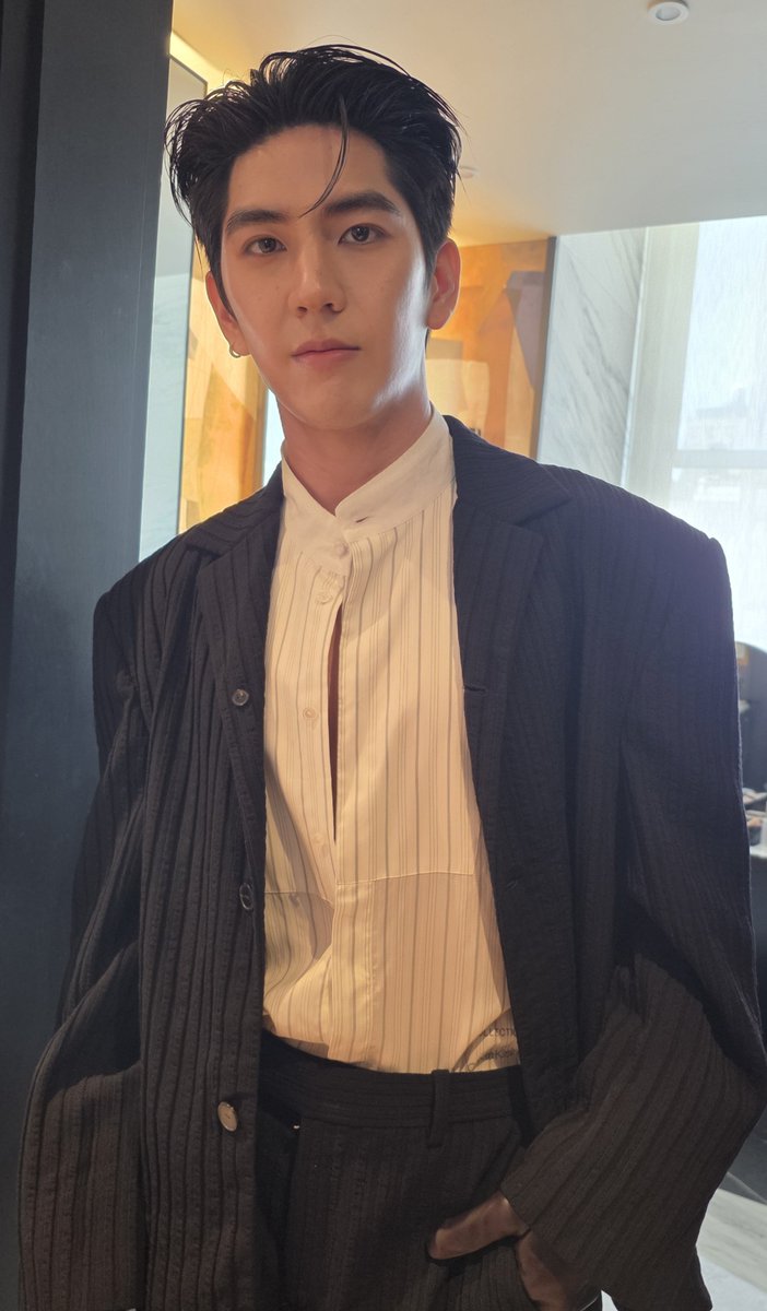 SocietyTopping's tweet photo. ขอบคุณทุกกำลังใจที่ส่งมาให้น้องซี นะครับบ  Thank You all for Support N'Sea  💙🇺🇲   @CalvinKlein 

#ClavinKleinxSea https://t.co/c4HGQmwEFl